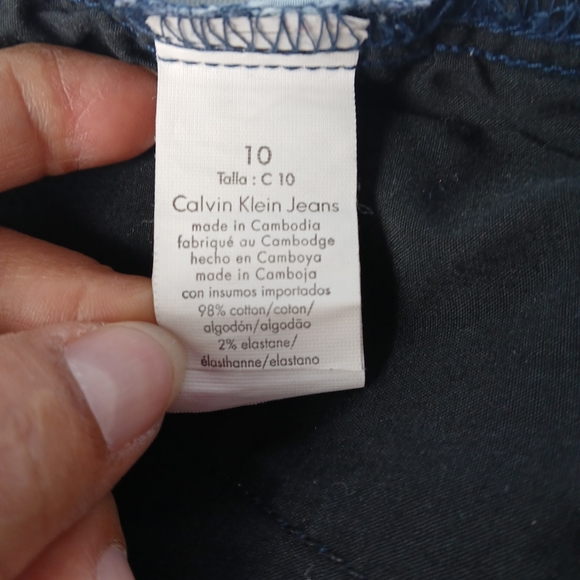 Calvin‎ Klein Jeans Blue and White Bermuda Shorts Sz 10 - Picture 7 of 9